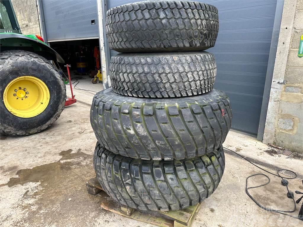 John Deere Grass wheels and tyres Ostale poljoprivredne mašine