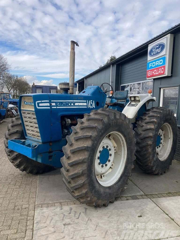 Ford county 1454 Traktori