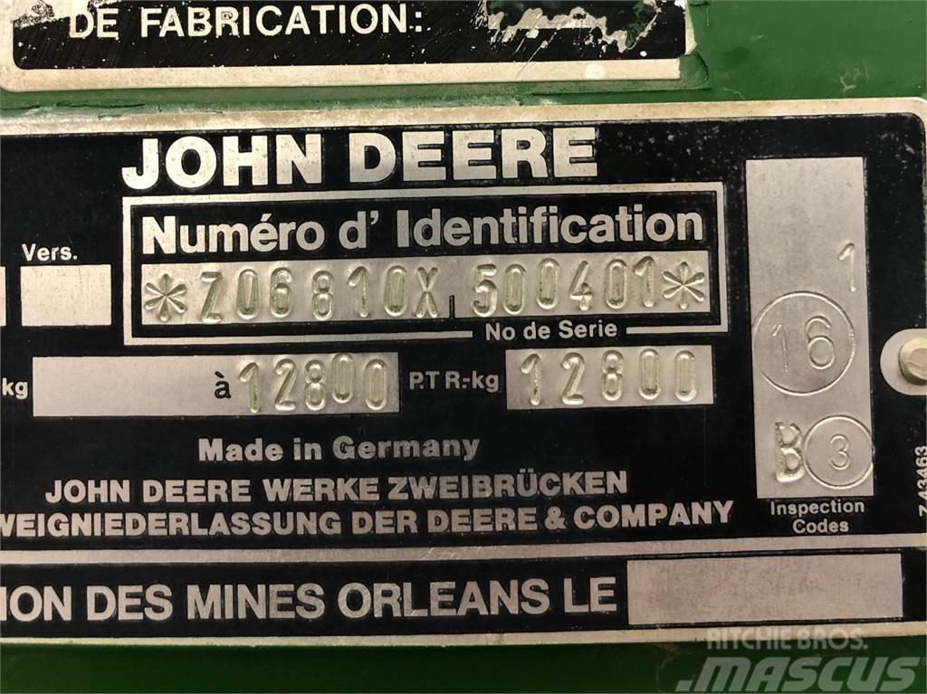 John Deere 6810 Kombajni za stočnu hranu