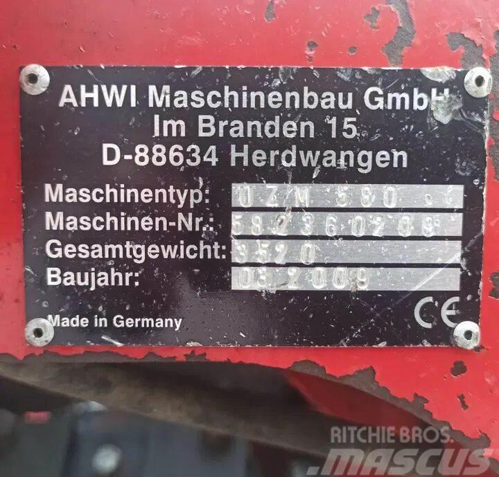 Ahwi UZM 580 Drobilice drva / čiperi
