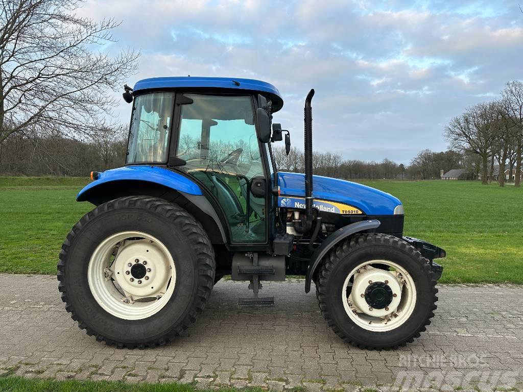 New Holland TD 5010 Traktori