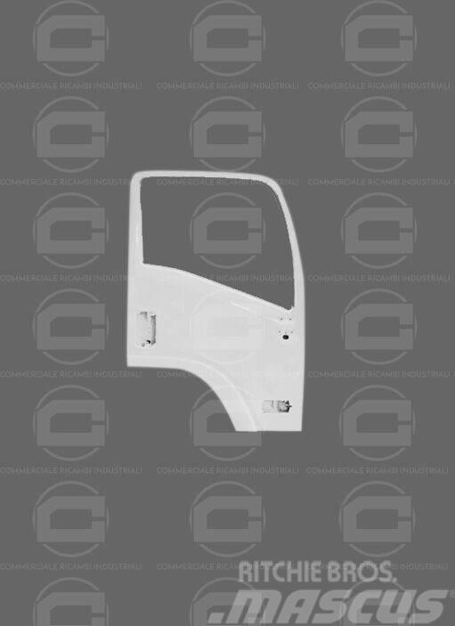 Isuzu Passenger (RH) - Lato Passeggero (DX) Ostale kargo komponente