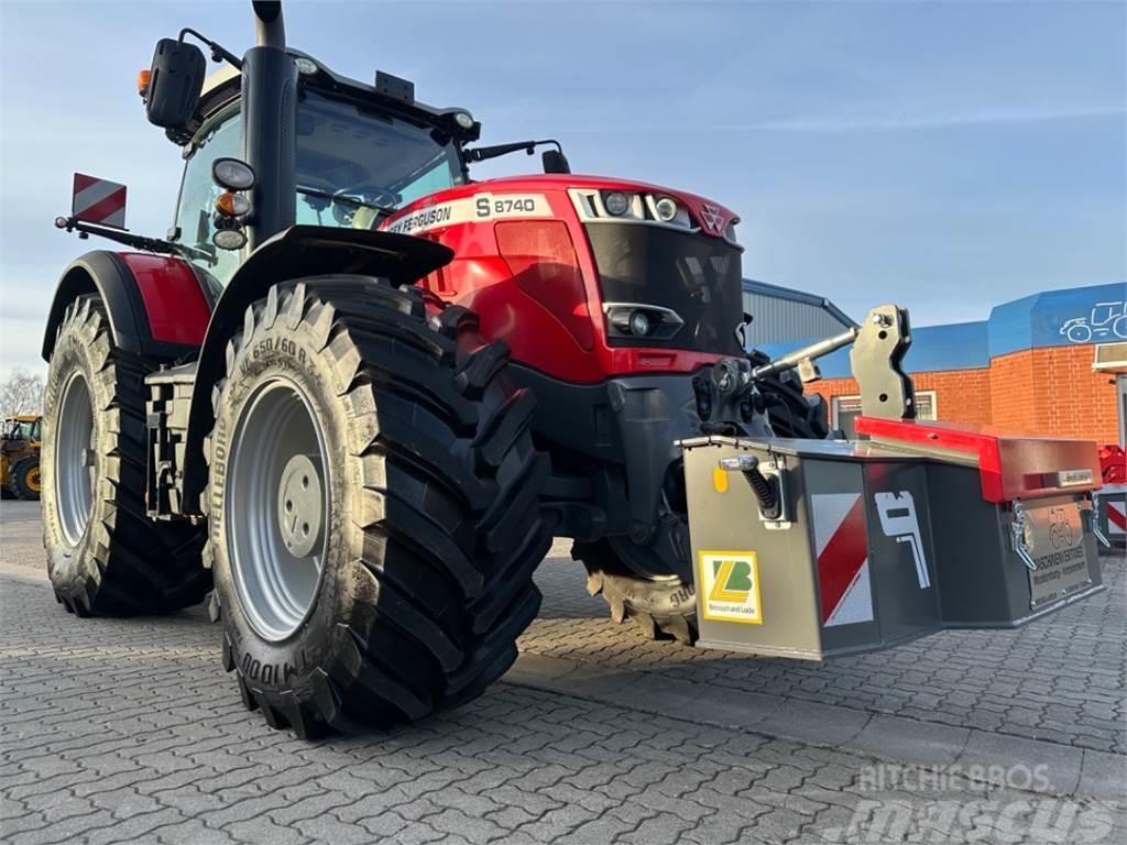 Massey Ferguson 8740 S Dyna VT Exclusive Traktori