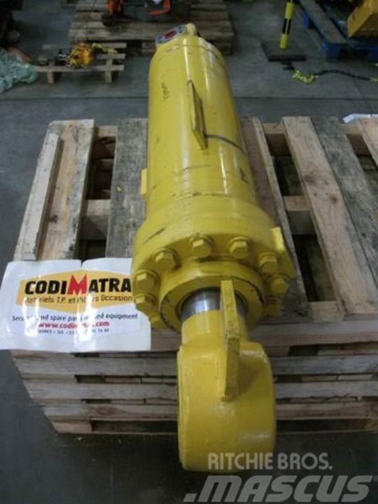 Komatsu WA500 Hidraulika