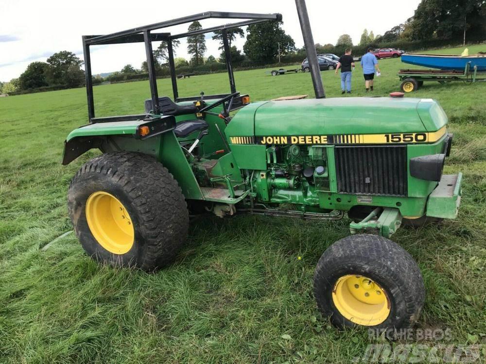 John Deere 1550 Tractor £6450 Traktori