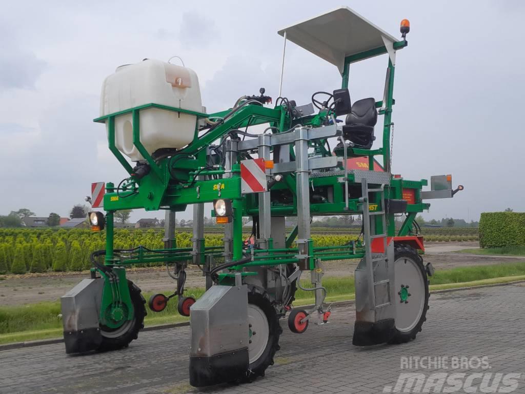  Boomteelt & Fruitteelt Machines Traktori