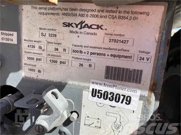 SkyJack SJ III 3226 Makazaste platforme