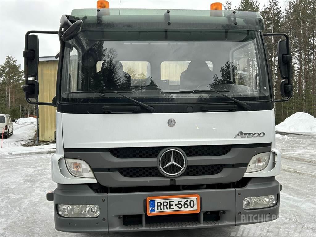 Mercedes-Benz Atego 1324 koukkulaitteella Rol kiper kamioni sa kukom za podizanje tereta