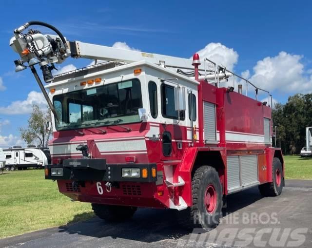  2001 OSHKOSH TI-1500AF4X4 FIRE TRUCK SKY BOOM 2001 Vatrogasna vozila