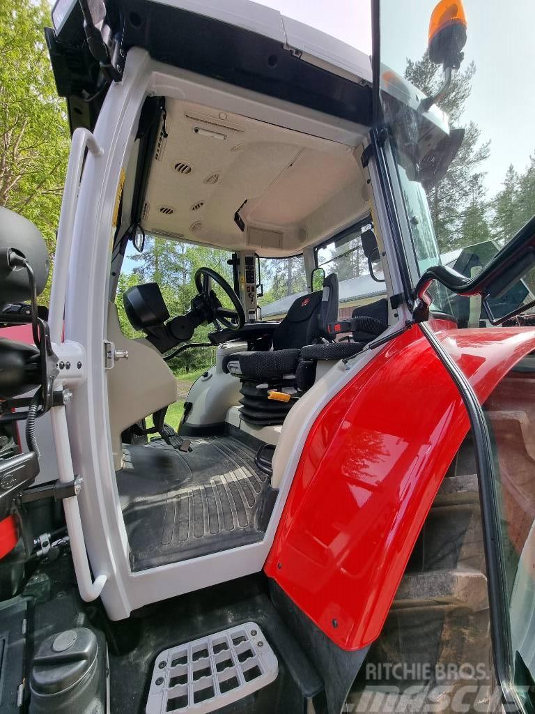 Massey Ferguson 5S.145 Dyna 6 Efficiant Traktori