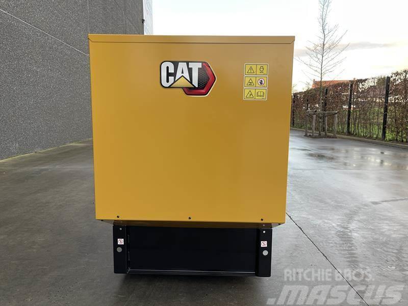CAT DE 22 E 3 Dizel generatori