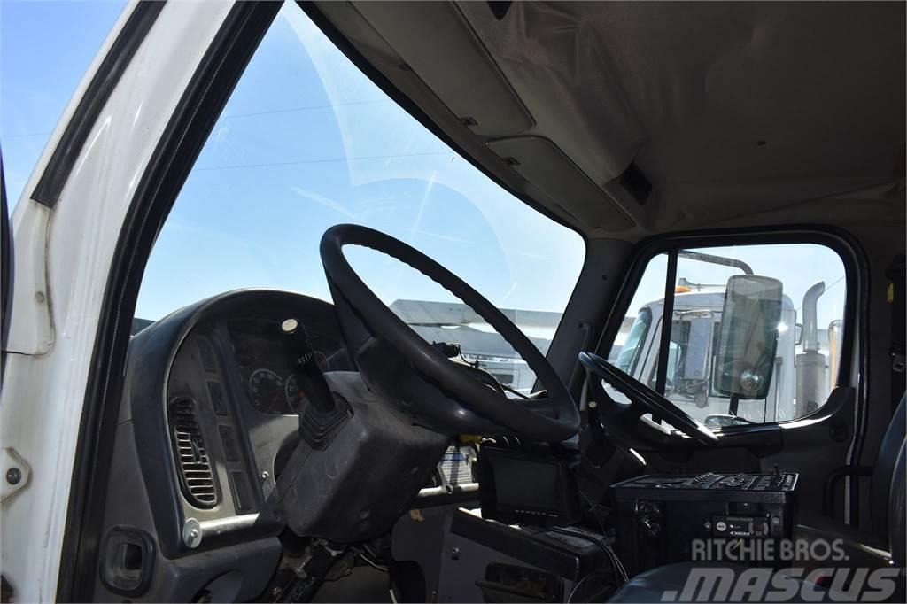 Freightliner BUSINESS CLASS M2 106 Polovni kamioni za čišćenje