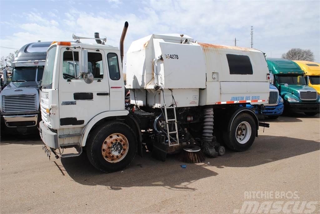 Mack MIDLINER MS250 Polovni kamioni za čišćenje