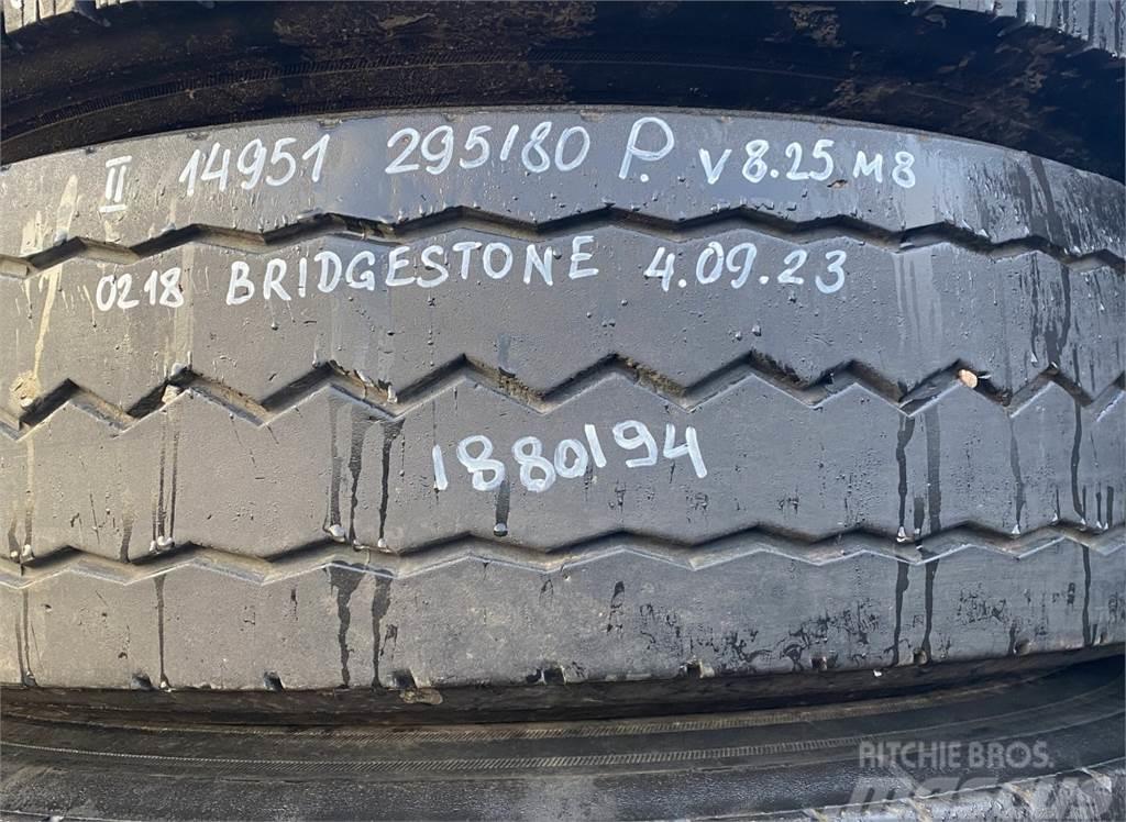 Bridgestone K-series Gume, točkovi i felne
