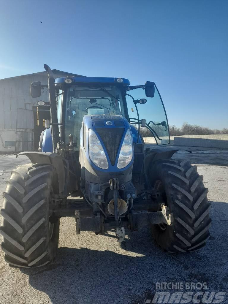 New Holland T 7.170 Traktori