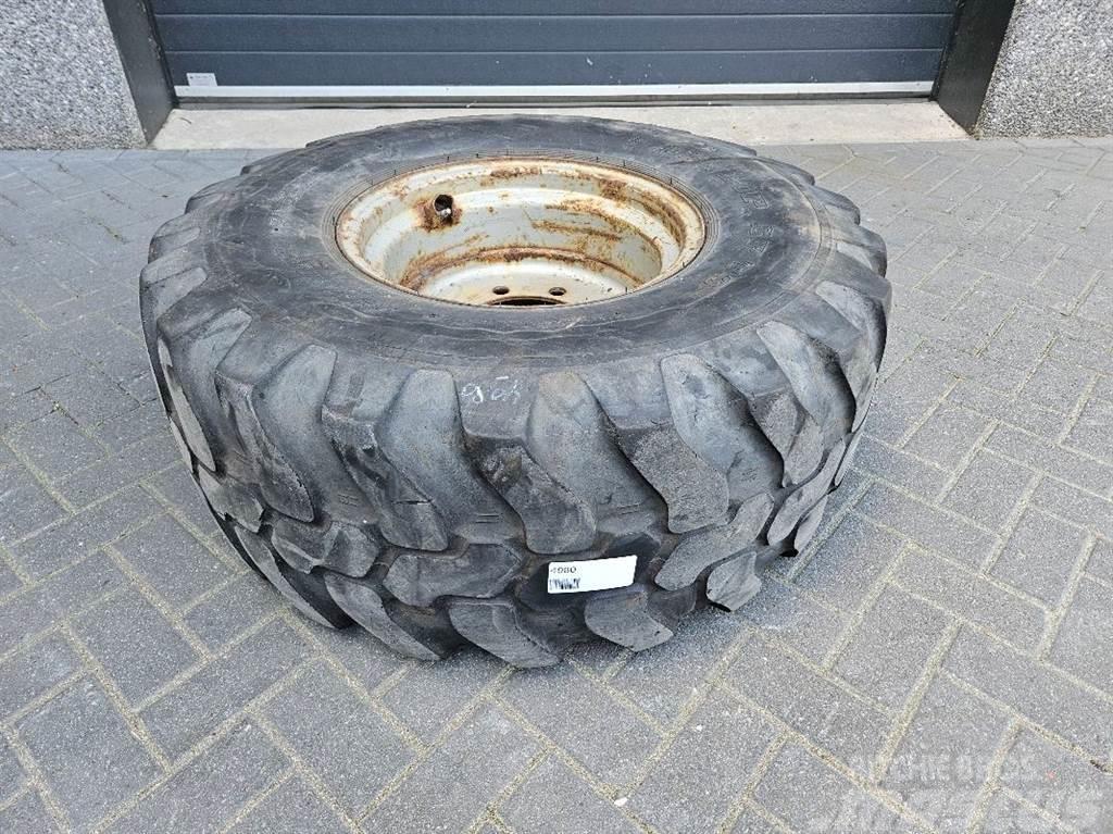 Dunlop 455/70-R20 (17.5/70R20) - Tire/Reifen/Band Gume, točkovi i felne