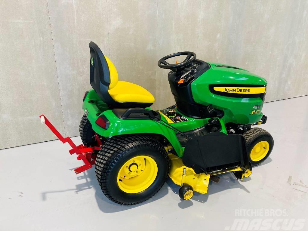John Deere X 540 Manji traktori