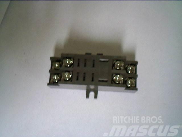 Atlas Copco 57137614 Screw Terminal Socket Ostale komponente za građevinarstvo