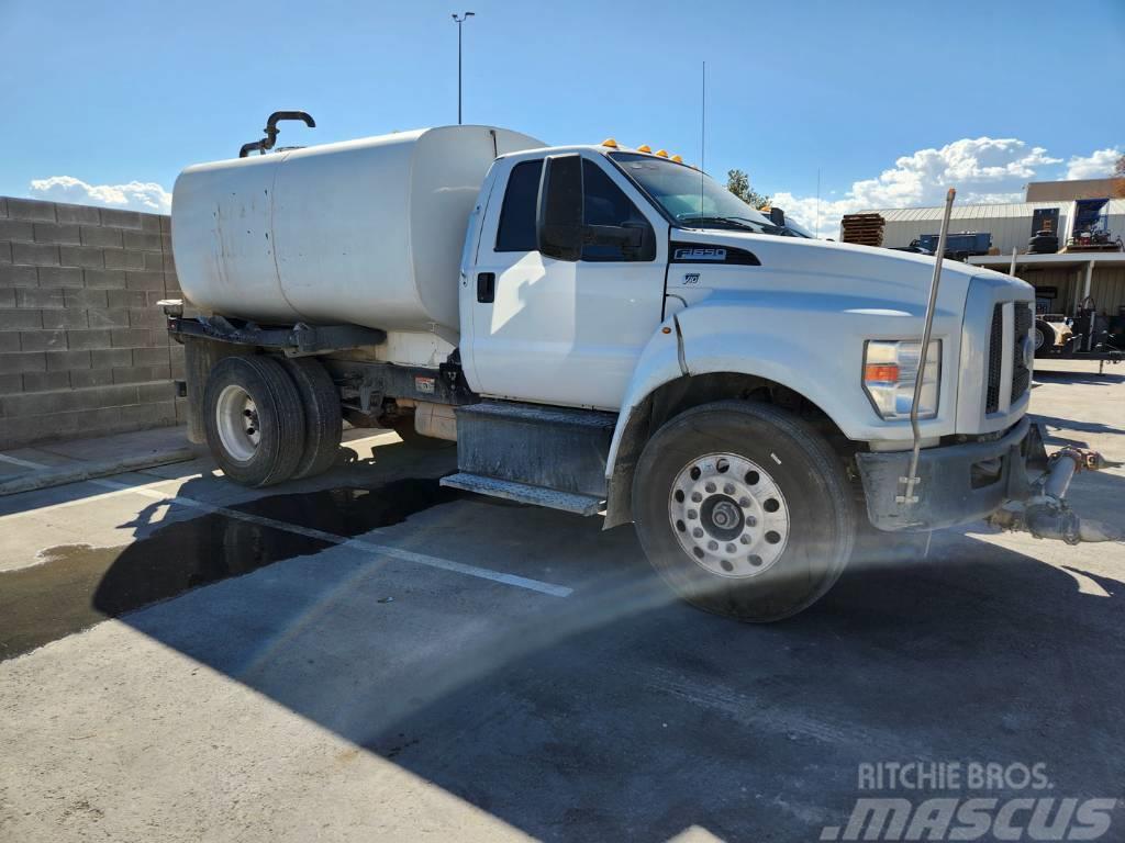 Ford F 650 Kamioni za vodu