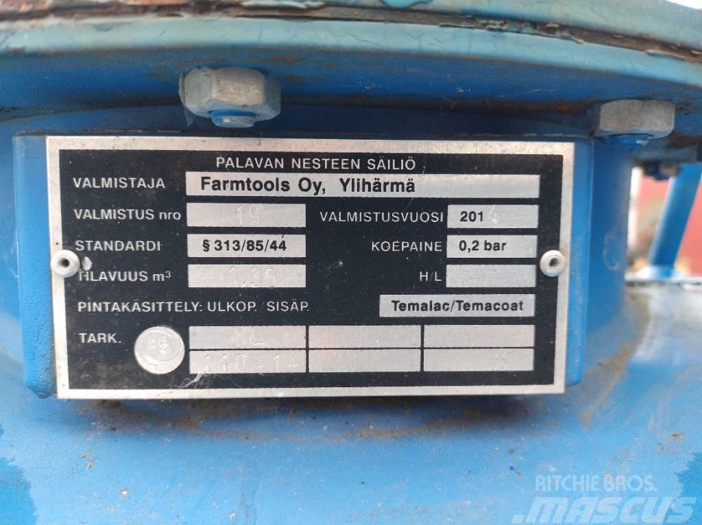 Farmex 1350 litraa Ostale poljoprivredne mašine