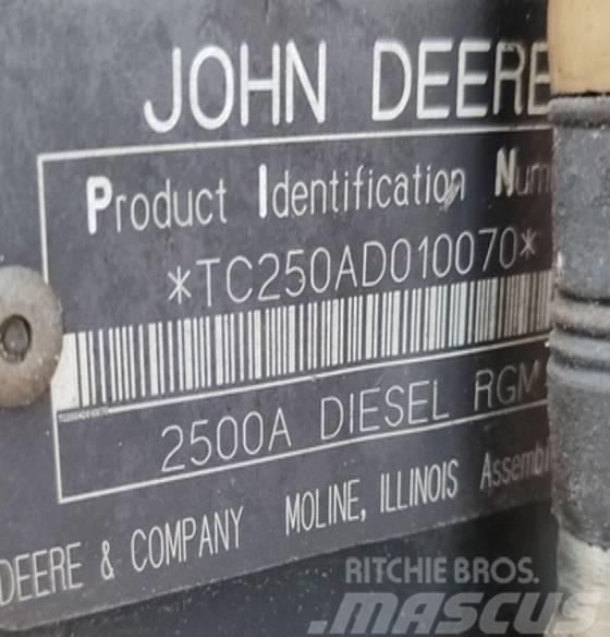 John Deere 2500 A Kosilice za otvoren prostor