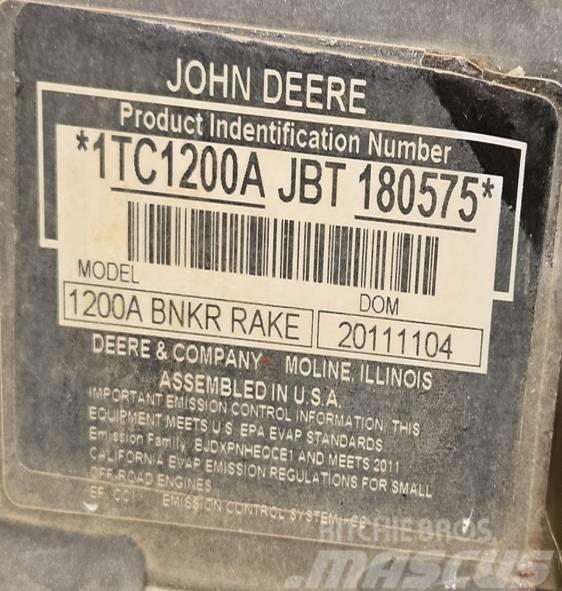 John Deere 1200 A Grabulje za pesak
