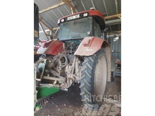 Case IH CVX140 Traktori