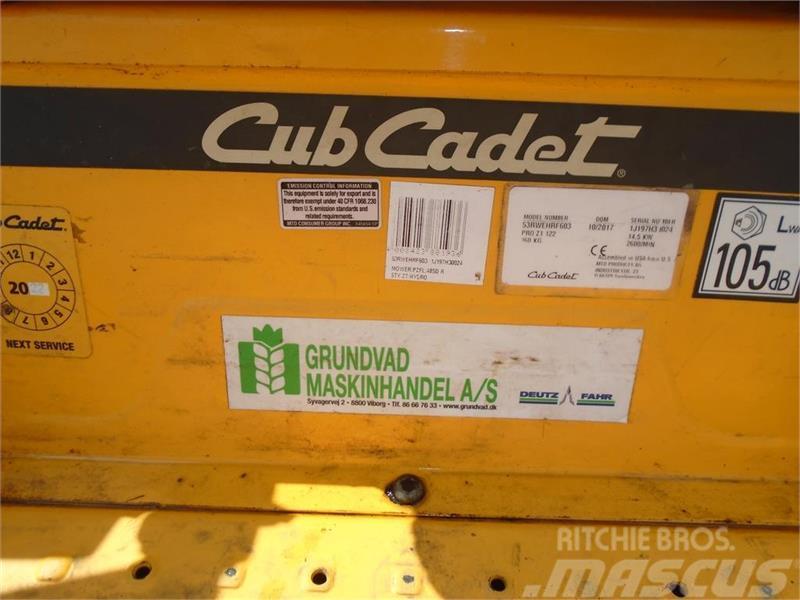 Cub Cadet Z1 L122cm - 2019 - 480 Timer Manji traktori