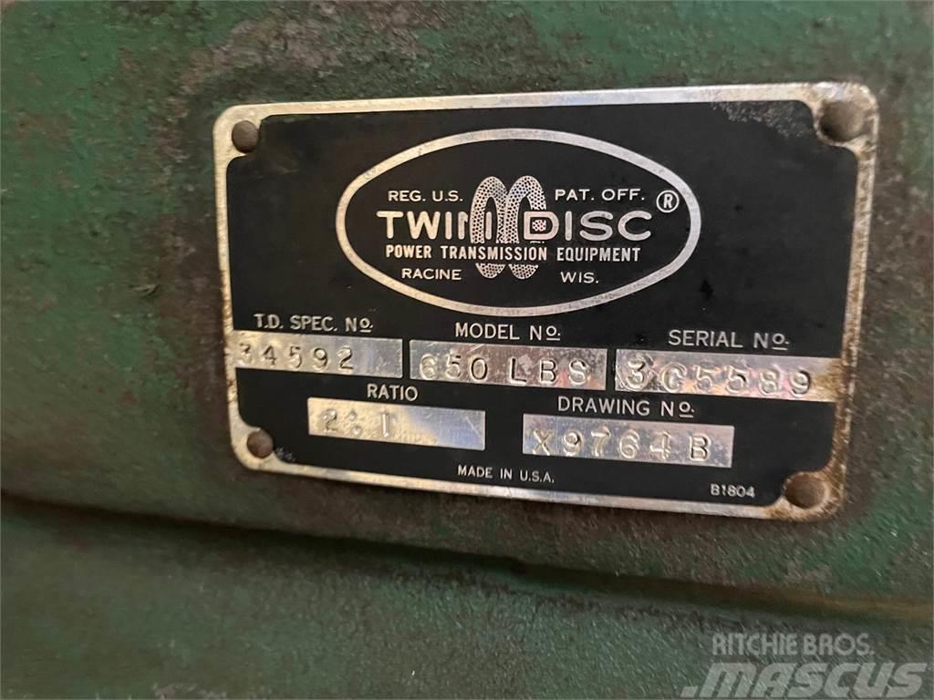  Twin Disc Model 6-C-1502-1 Transmisija
