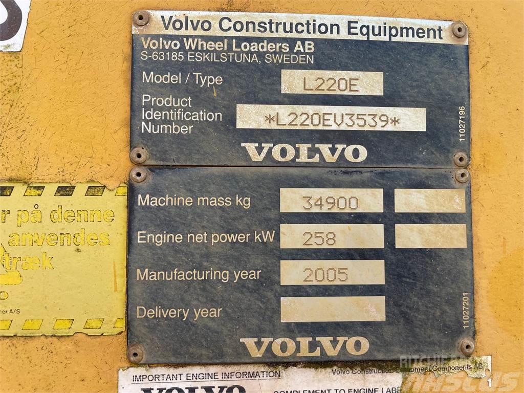 Volvo L220E læssemaskine til ophug Utovarivači na točkove