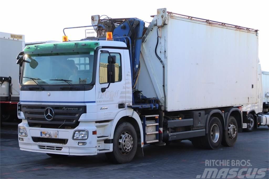 Mercedes-Benz ACTROS 2536 / 6X2 / WYWROTKA - 38 M3 + HDS LHO 150 Kiperi kamioni