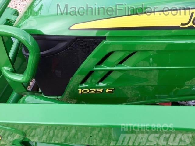 John Deere 1023E Manji traktori