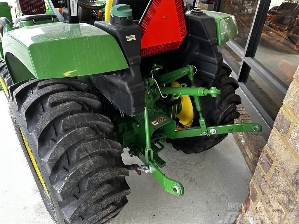 John Deere 3035D Manji traktori