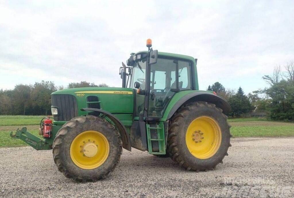 John Deere 6830 Premium Traktori