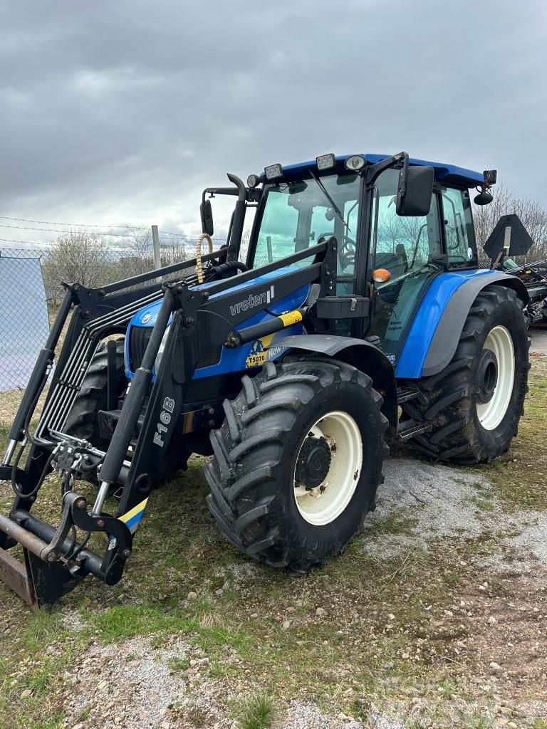 New Holland T5070 Traktori