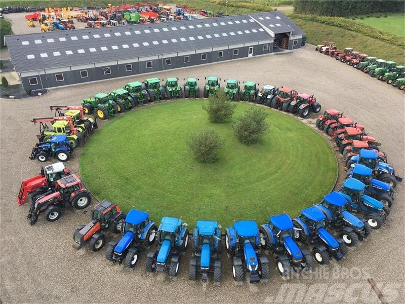 David Brown 885 Med veto frontlæsser Traktori
