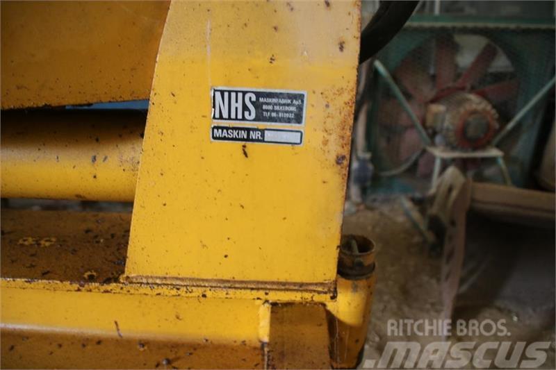  - - -  NHS brændekløver P18-80 Cepači za drva, drobilice za drvo i strugači