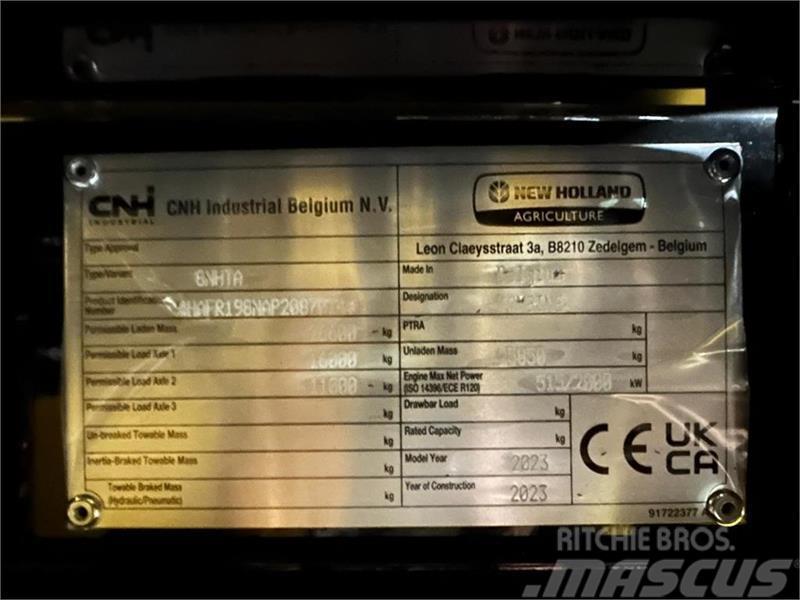 New Holland CR10.90 + 41” VarioFeed HD Kombajni