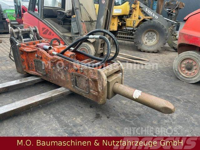 NPK E-210 A / Pickhammer / 17-25 T / Bageri guseničari