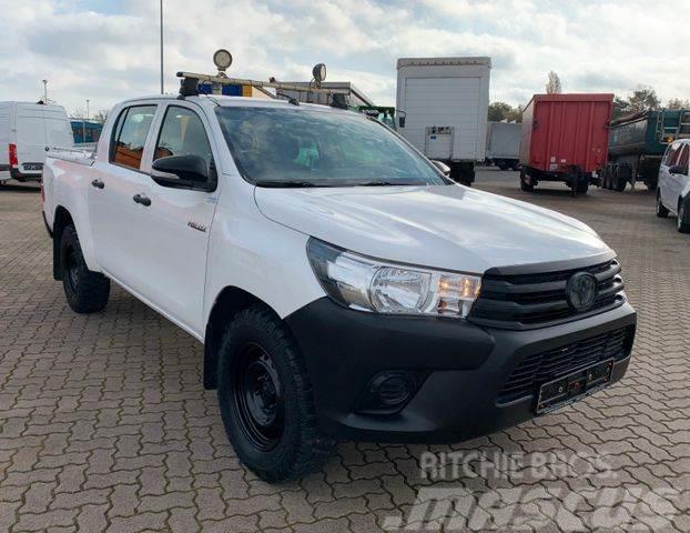 Toyota Hilux Doka Pritsche/ 110kw/ AC/ Terrain T/A Pik up kamioni