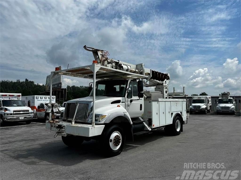 International 7300 SFA 4X4 Polovni mobilni kamioni za bušenje