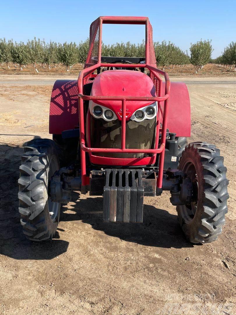 Massey Ferguson 4610 Traktori