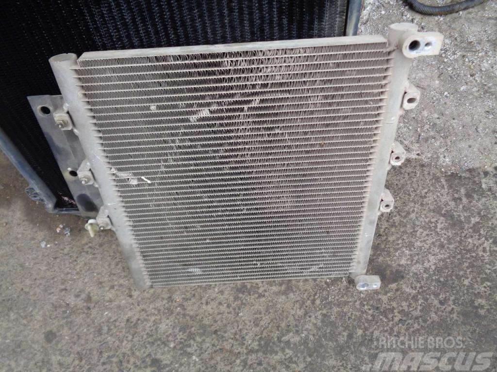 New Holland Air conditioning radiator Kabine i unutrašnjost