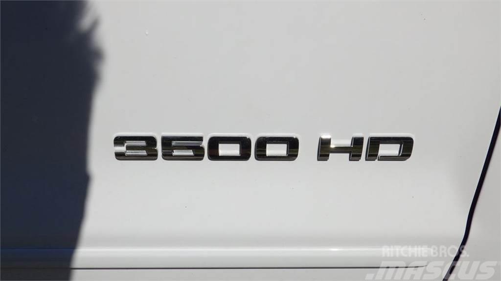 Chevrolet Silverado 3500HD Kamioni sa otvorenim sandukom