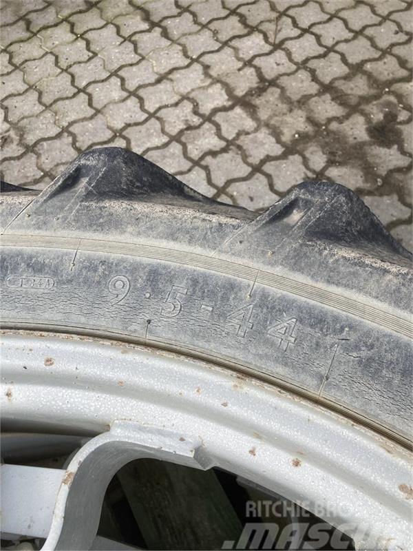 Dunlop 9.5 x 44 Sprøjtehjul Gume, točkovi i felne