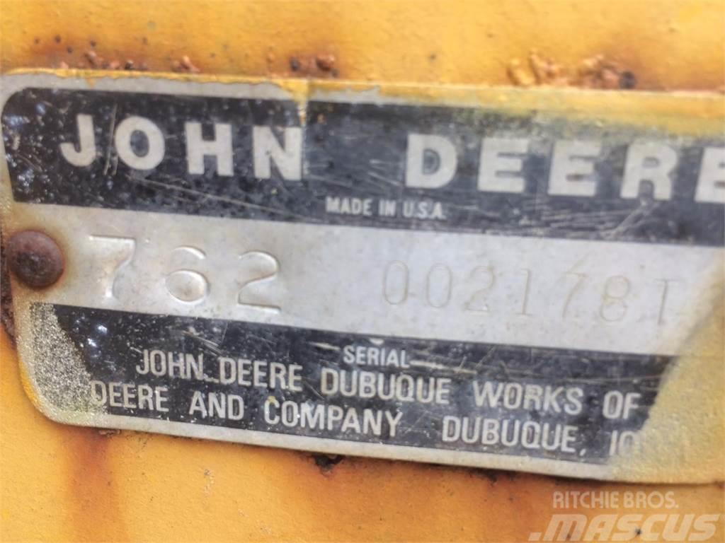 John Deere 762 Polovni strugači