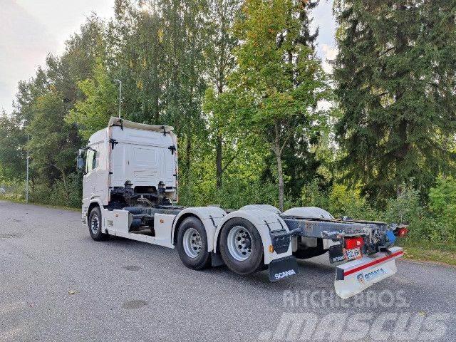 Scania R 500 B6x2NA Kamioni-šasije