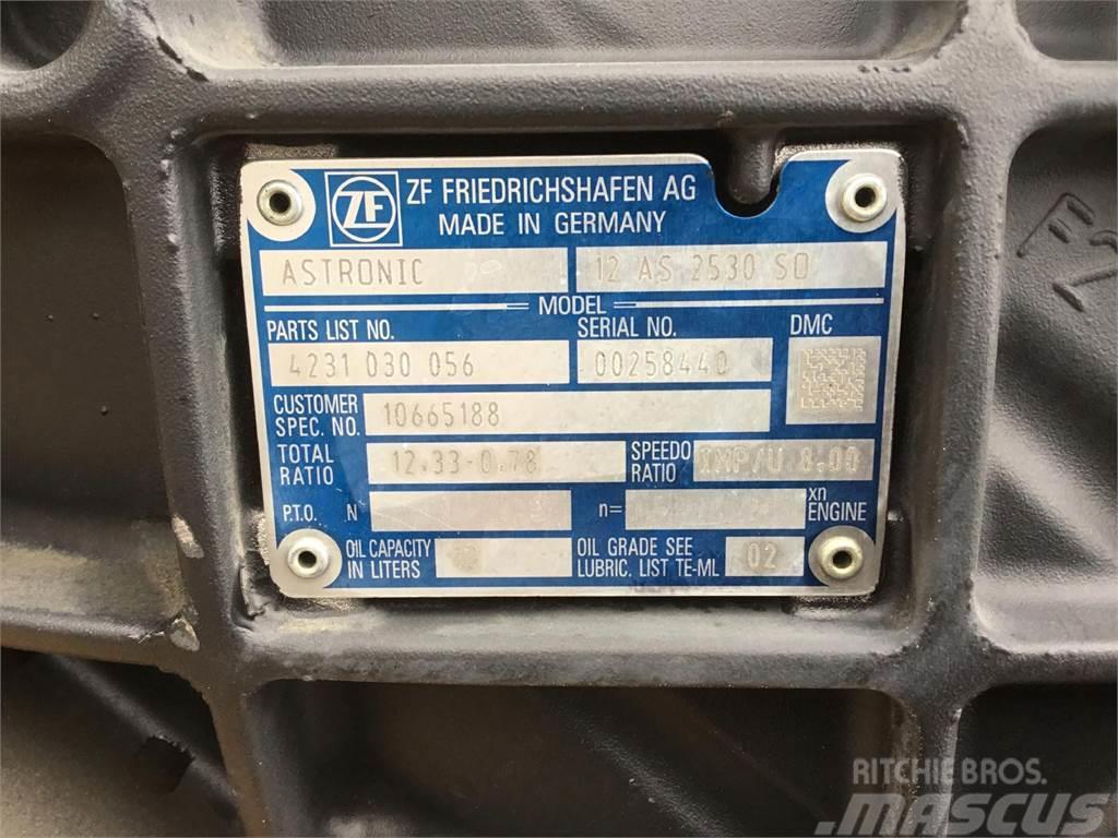 Liebherr MK 88 ZF Astronic gearbox 12 AS 2530 S0 Transmisija